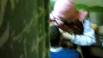 Suaminya dengan senang hati berbagi dengan video xxx jepang selingkuh anda