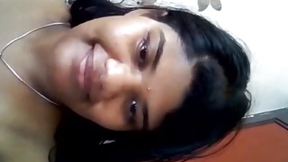 China Girl riding a xxx lesbian jepang sex machine dan menyemprotkan